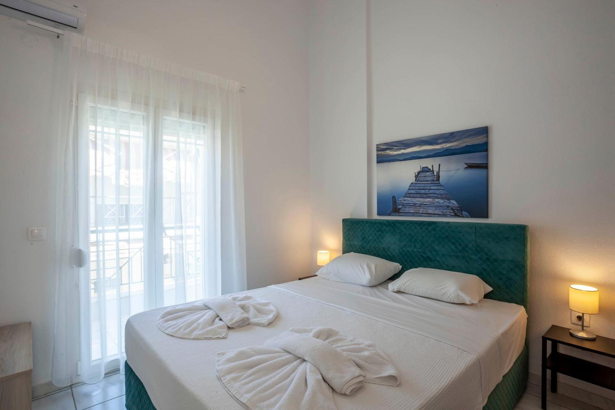 Aris Luxury Apartments Πευκοχώρι Εξωτερικό φωτογραφία