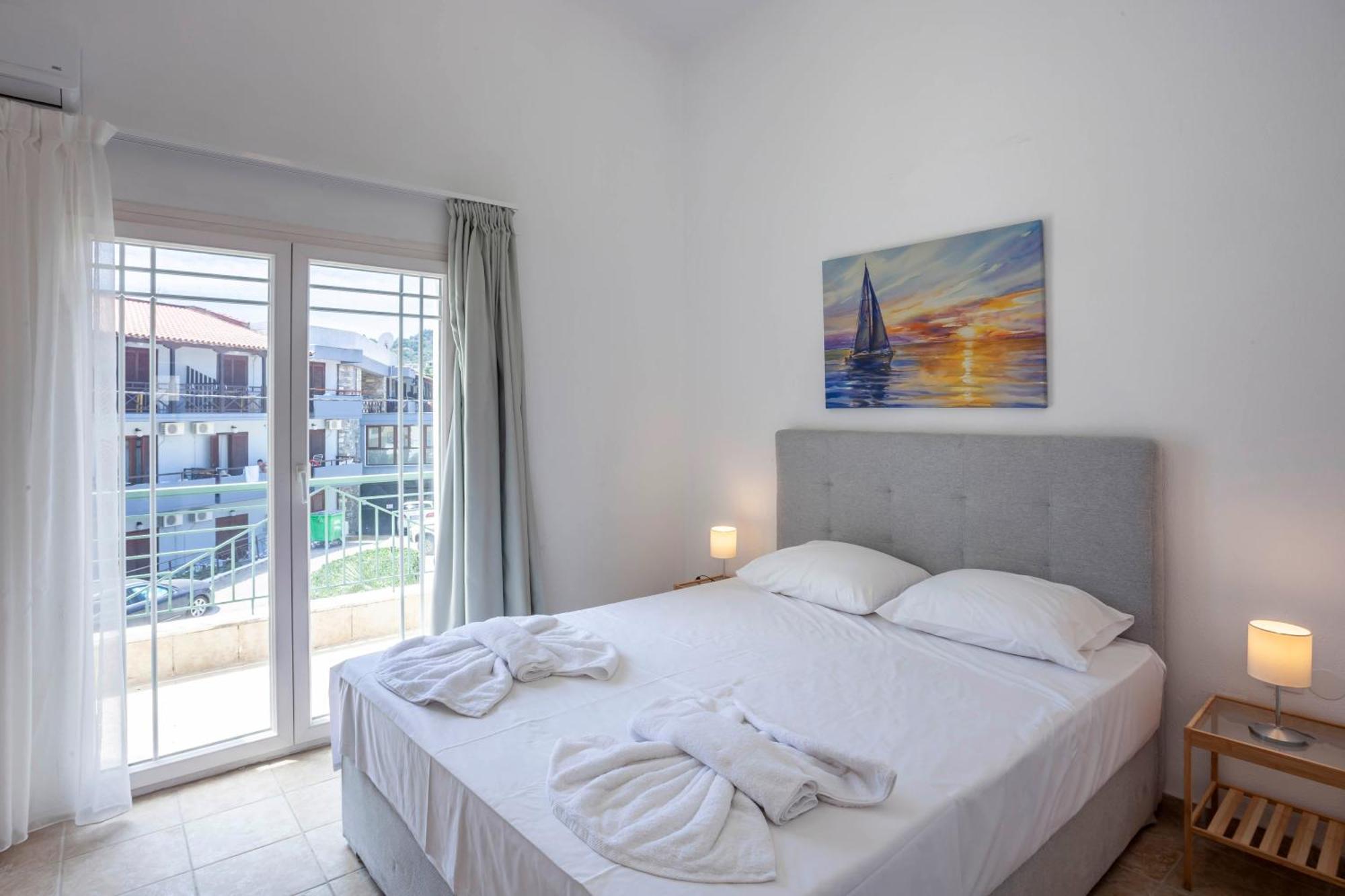 Aris Luxury Apartments Πευκοχώρι Εξωτερικό φωτογραφία