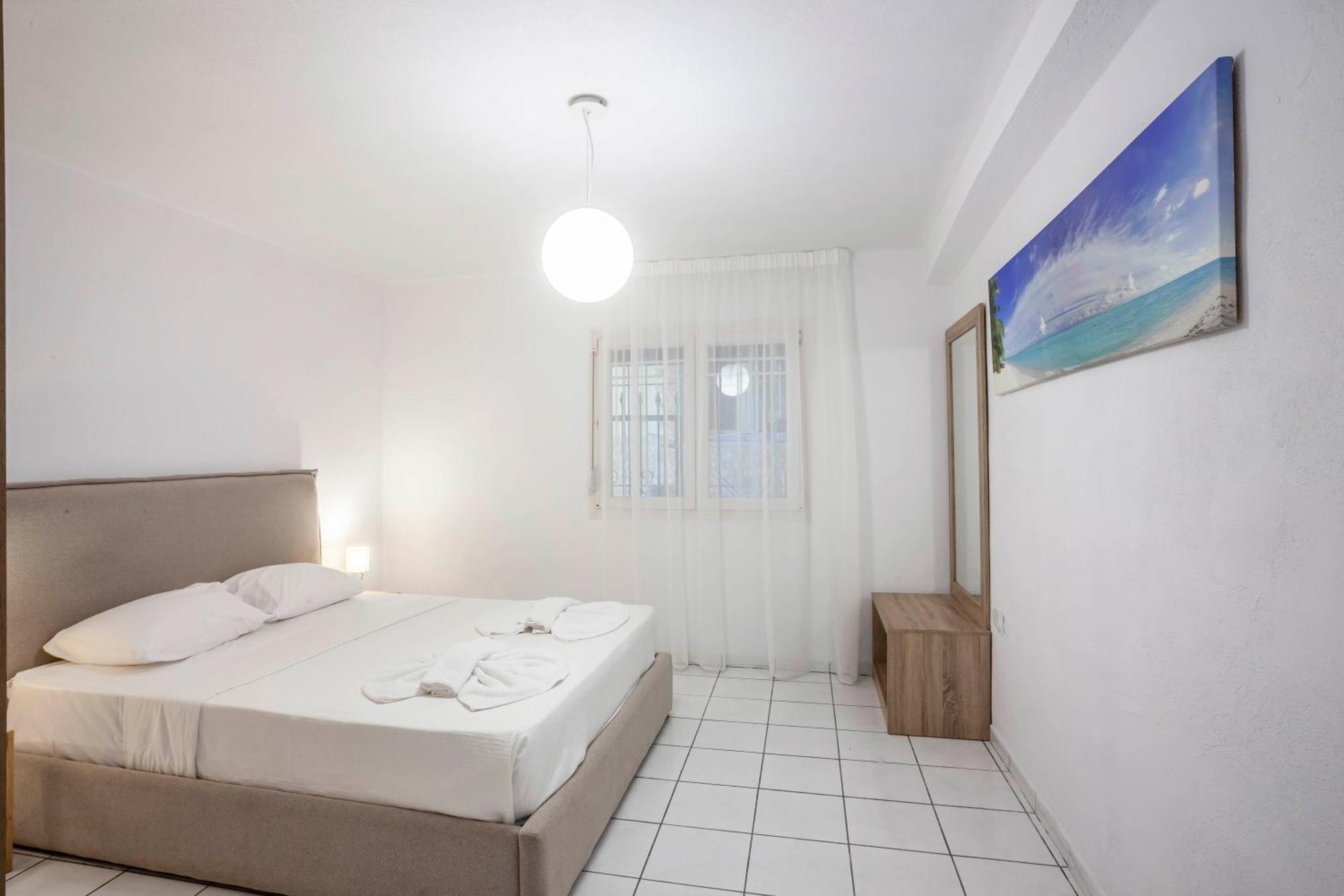 Aris Luxury Apartments Πευκοχώρι Εξωτερικό φωτογραφία